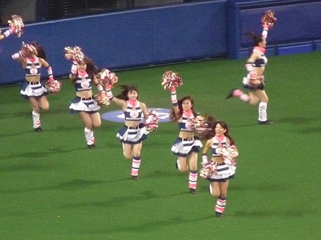 チアドラも元気に飛び出します。