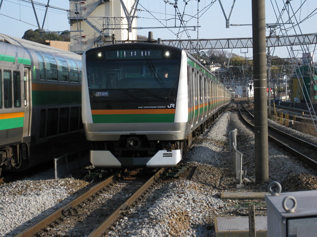 東海道線E233系15両編成 in戸塚