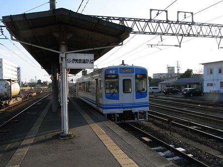 四日市駅10