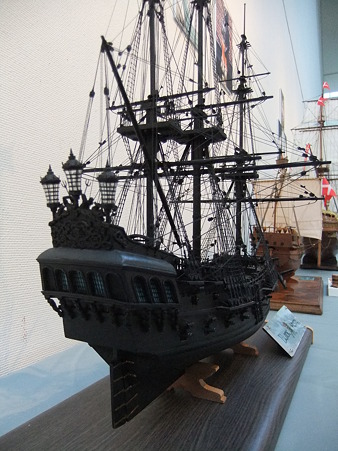 BLACK PEARL